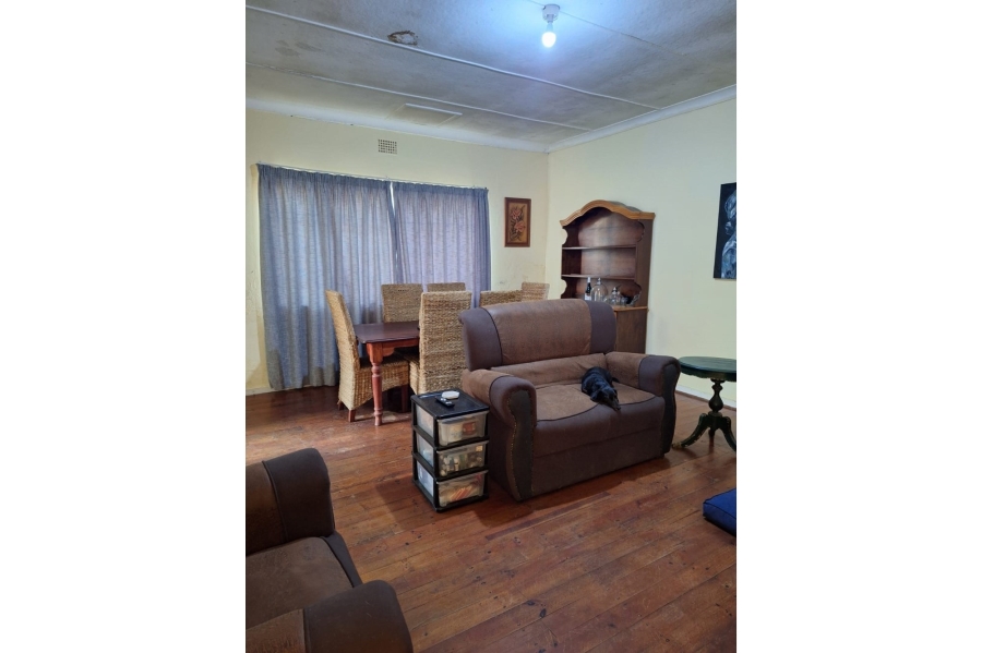 To Let 3 Bedroom Property for Rent in Cambridge Eastern Cape